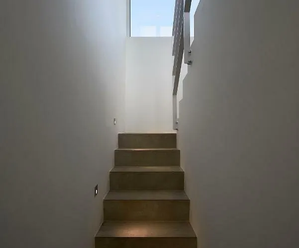 Kalypso * Methoni (Messenia)