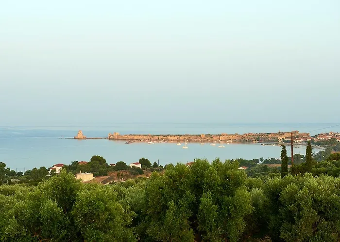 Kalypso * Methoni (Messenia)