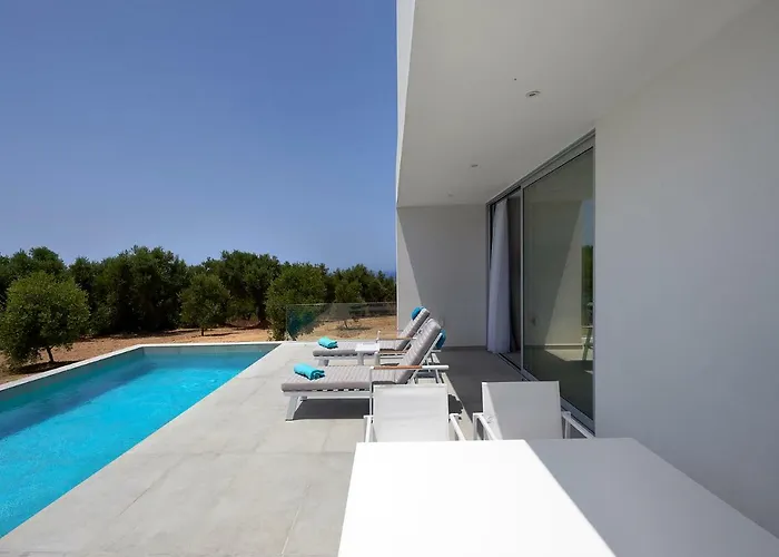 Kalypso Villa *